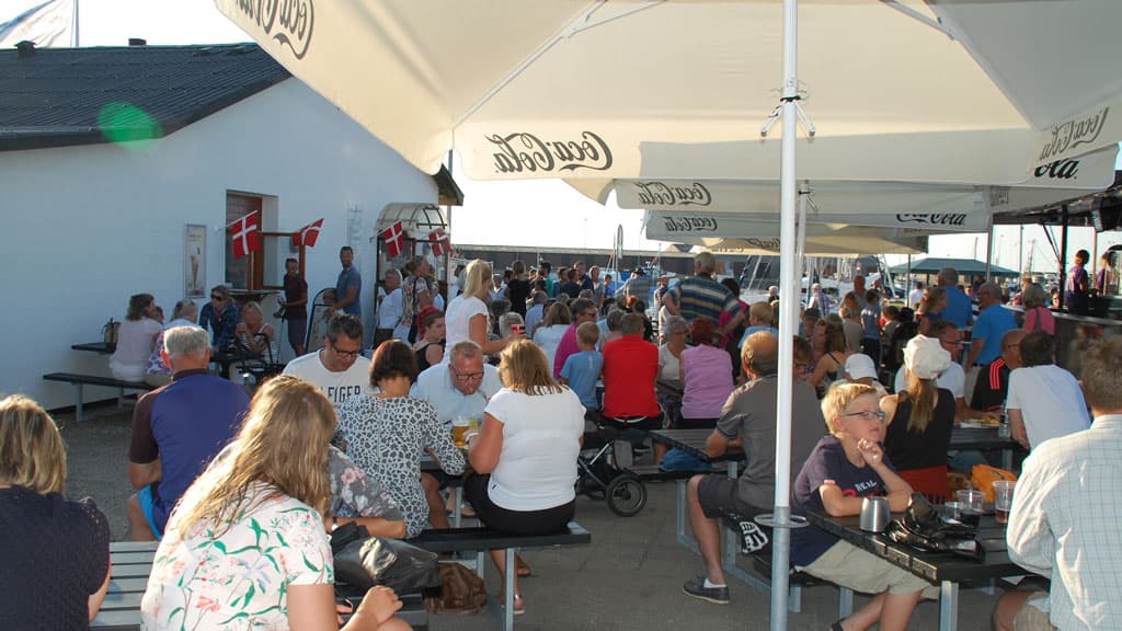 Hirtshals Fiskehus (Café und Fischgeschäft)